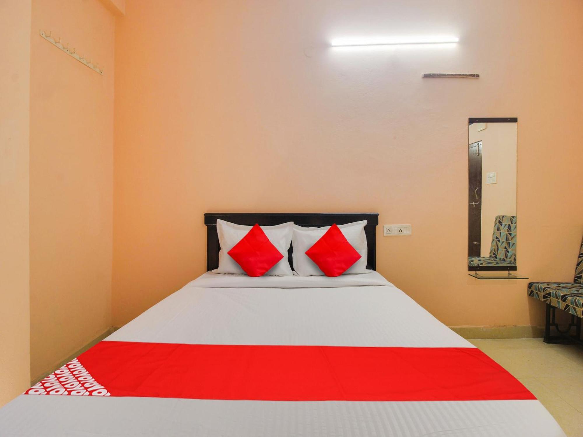 Hotel O R.J.International Pedda Ambarpet Luaran gambar