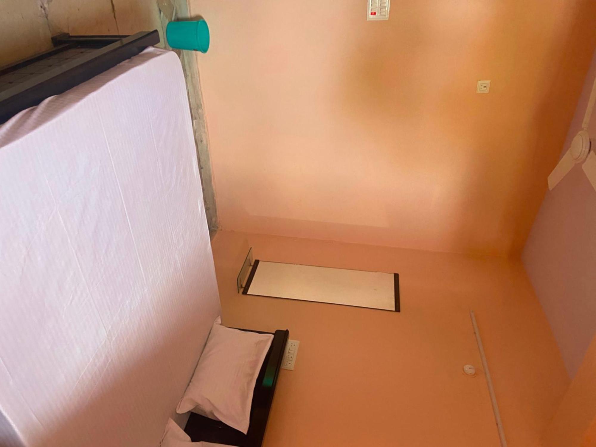 Hotel O R.J.International Pedda Ambarpet Luaran gambar