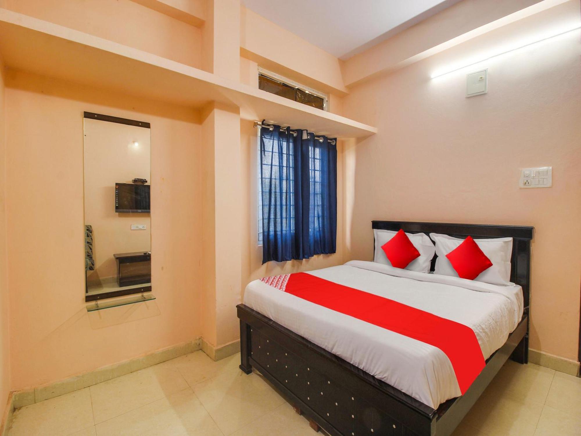Hotel O R.J.International Pedda Ambarpet Luaran gambar