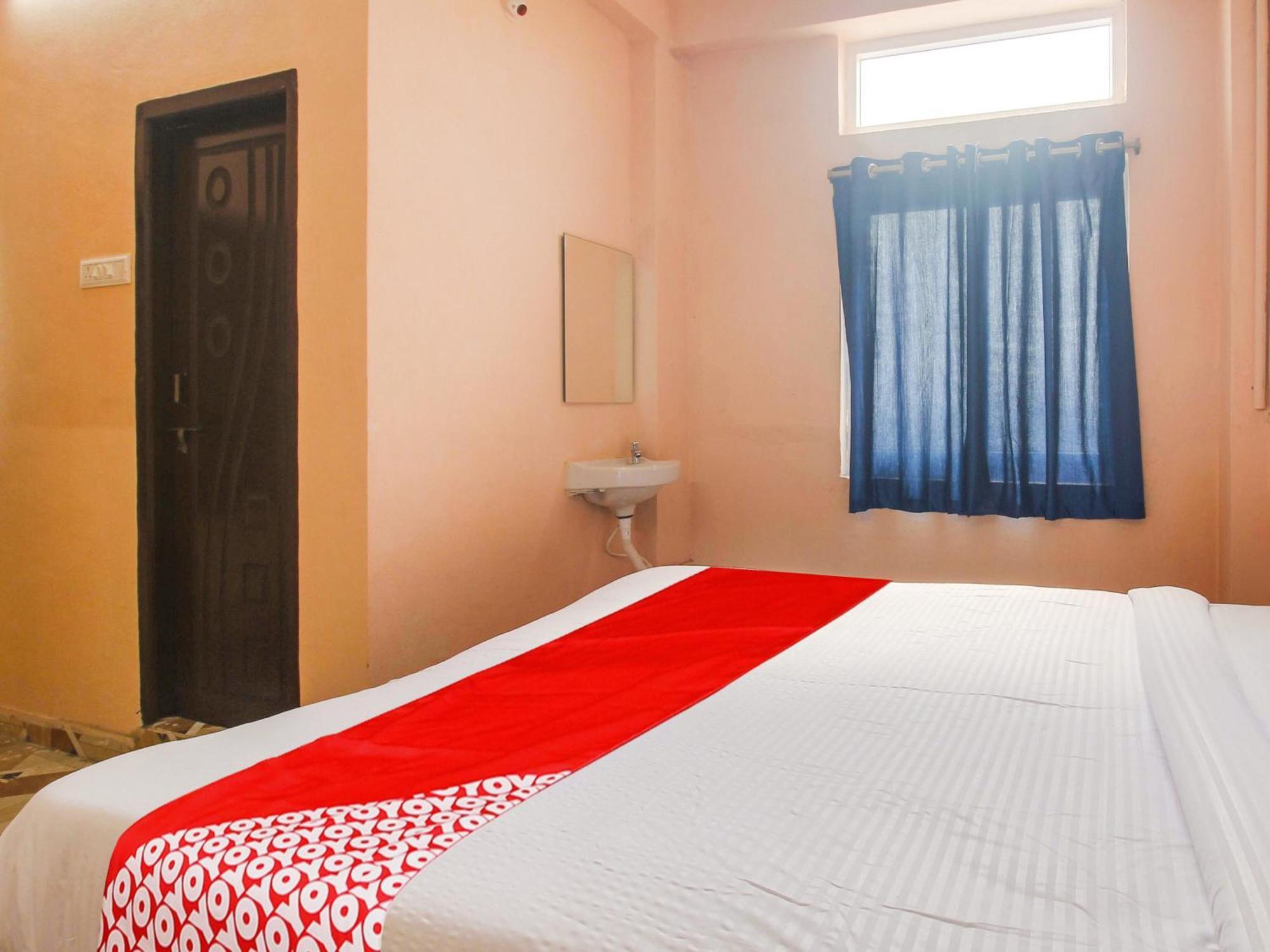 Hotel O R.J.International Pedda Ambarpet Luaran gambar