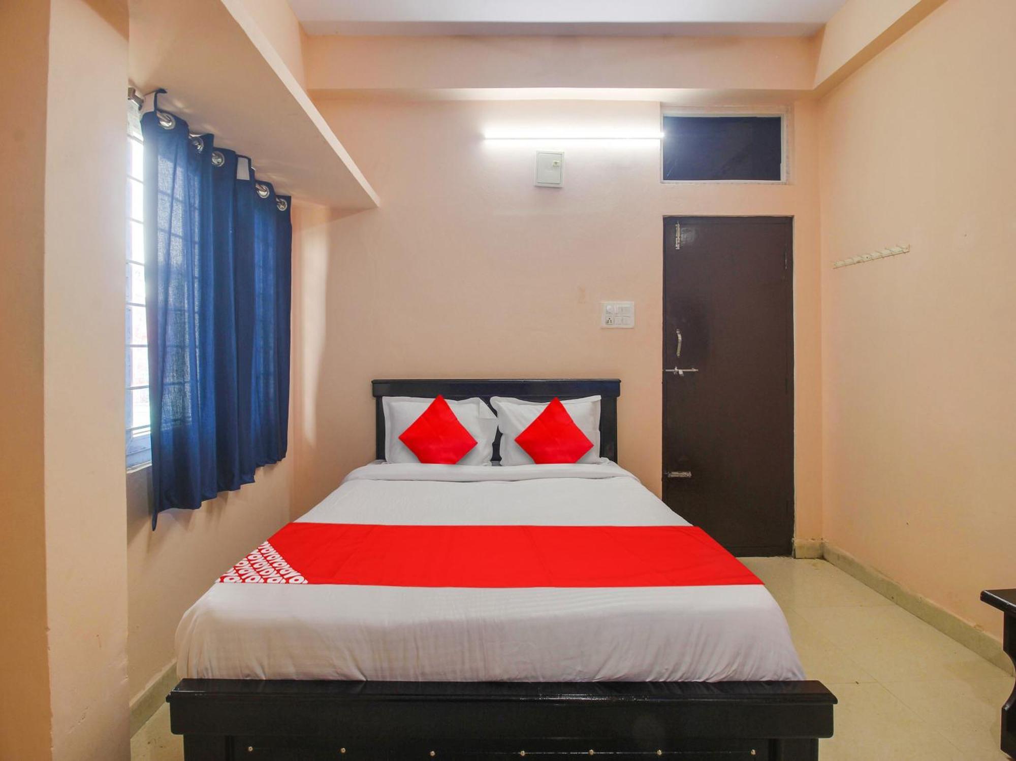 Hotel O R.J.International Pedda Ambarpet Luaran gambar